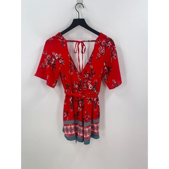 TRIXXI Bright Red Floral Boho Short Romper Size Small - Picture 6 of 6